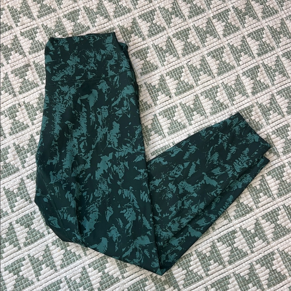 Nike Women's One High Waisted 7/8 Print Leggings in Vintage Green - Size L - Picture 6 of 7